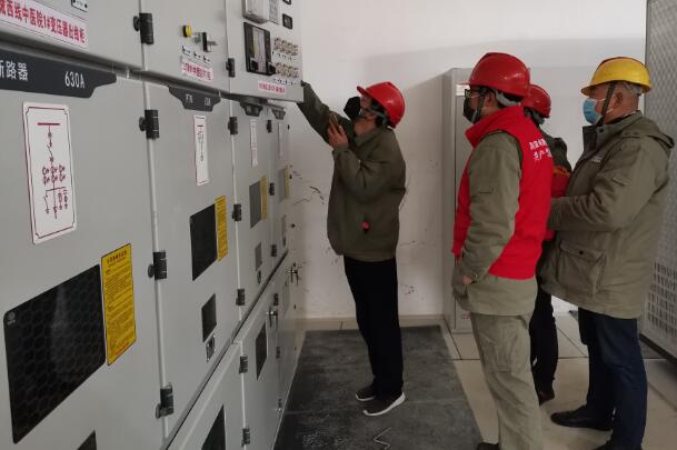 國網英山縣供電：隔離醫(yī)院電工發(fā)燒了!放心，我們頂上!