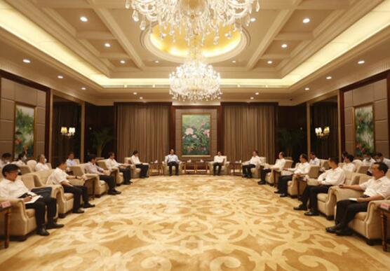 國家電網(wǎng)董事長毛偉明與福建省委書記于偉國、省長唐登杰會談