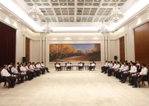 國家電網(wǎng)董事長、黨組書記毛偉明拜會吉林省委書記巴音朝魯、省長景俊海