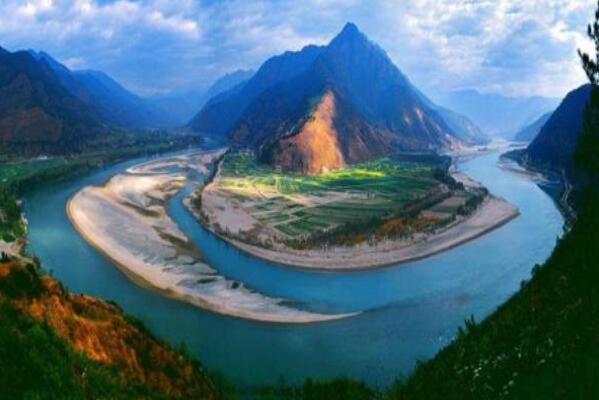 雅魯藏布江建2座電站，印度就喊“大壩威脅論”，中國本要建17座