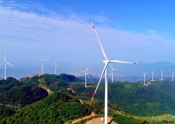 大唐廣元何家山10萬(wàn)千瓦級(jí)風(fēng)電場(chǎng)正式投運(yùn)