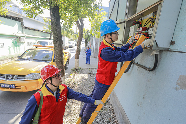 國(guó)網(wǎng)寧波市鄞州區(qū)供電公司：電力護(hù)航讓“陽(yáng)光”成為村民致富的“聚寶盆”