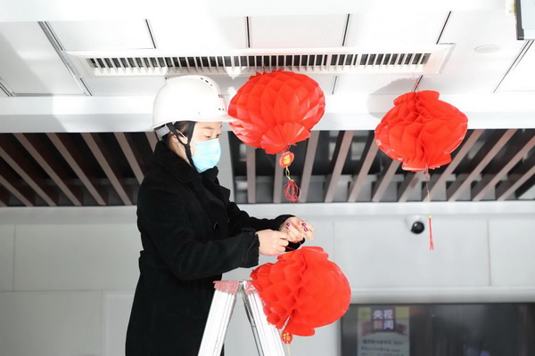 年味漸濃，寧波供電公司多舉措“迎新春 送溫暖”留甬過(guò)年也挺好