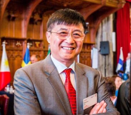 林伯強(qiáng)：實(shí)現(xiàn)碳中和，能源結(jié)構(gòu)調(diào)整能否成功，取決于這兩個(gè)因素