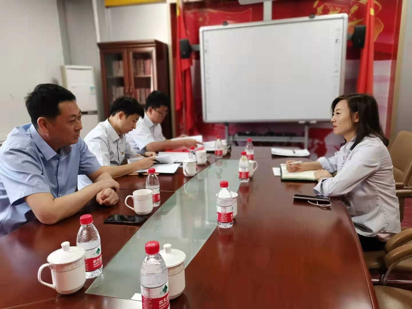 副局長王永強(qiáng)到烏海電業(yè)局千里山分局開展黨史學(xué)習(xí)教育督導(dǎo)、領(lǐng)學(xué)