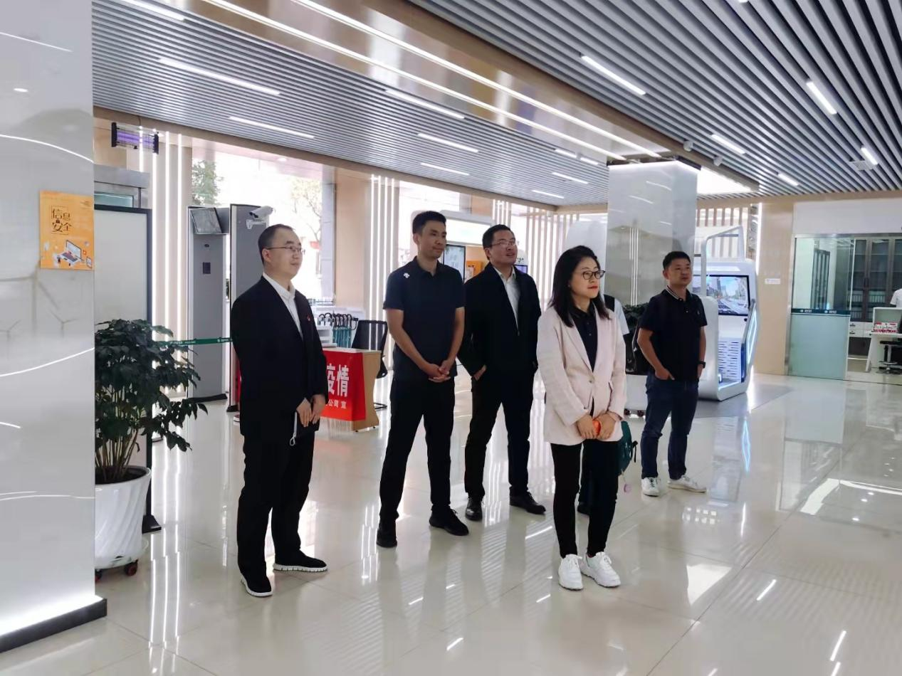 中電普華聯(lián)合華為公司開展基層調(diào)研，助力交城供電局?jǐn)?shù)字化轉(zhuǎn)型