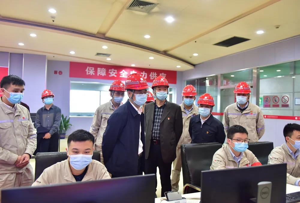 華銀電力賀子波、陳自強一行到湘潭發(fā)電公司調研
