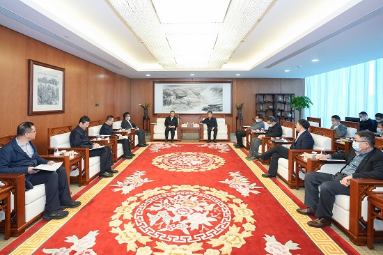 舒印彪鄧建玲會見哈電集團董事長曹志安、總經(jīng)理吳偉章