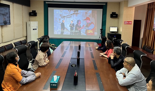 國網(wǎng)會(huì)理市供電公司掀起向“時(shí)代楷?！卞X海軍學(xué)習(xí)的熱潮