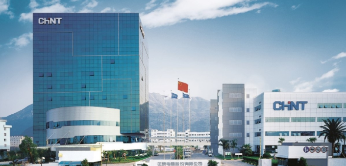 “十四五”光伏進(jìn)入超常規(guī)發(fā)展期，新一線品牌有望彎道超車