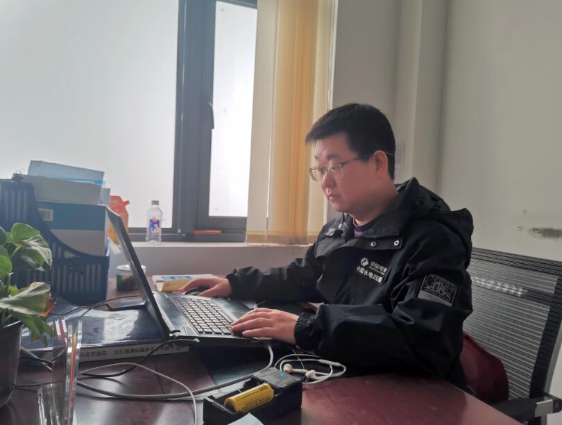 劉凡武：砥礪深耕志未泯，不負(fù)山河不負(fù)卿