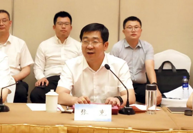 協(xié)鑫、徐工聯(lián)手！布局新能源