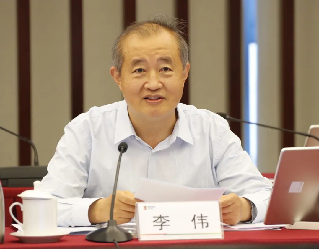 北京市人大常委會主任李偉到國家電投走訪座談