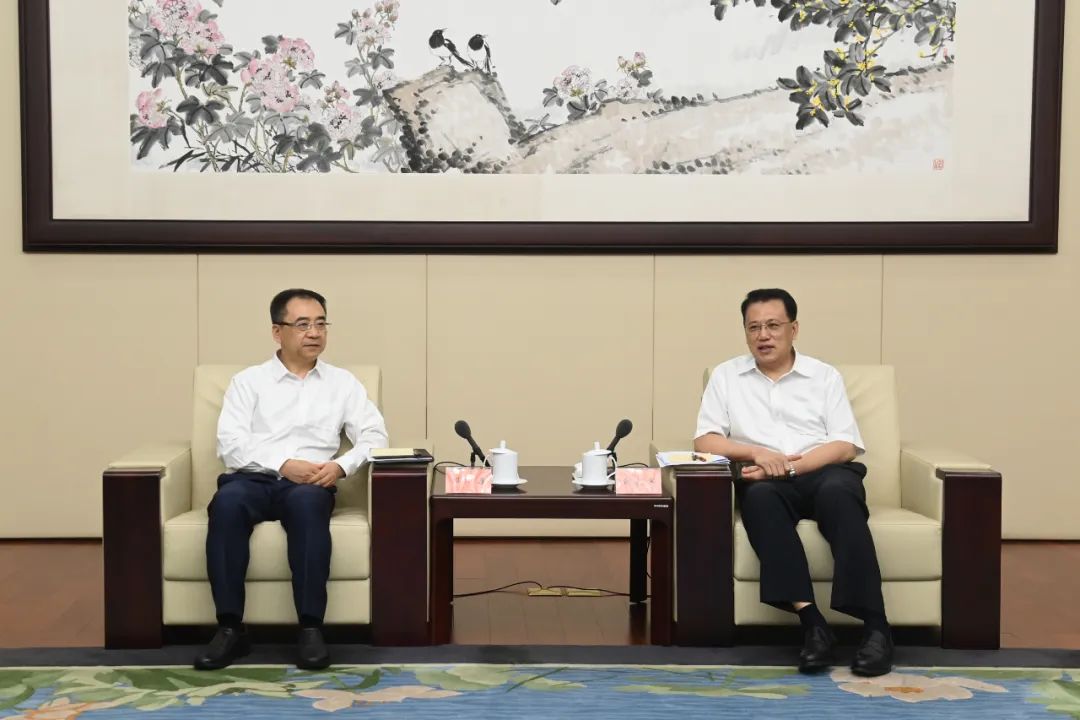 大唐集團(tuán)公司黨組書記、董事長(zhǎng)鄒磊拜會(huì)浙江省委書記、省人大常委會(huì)主任袁家軍