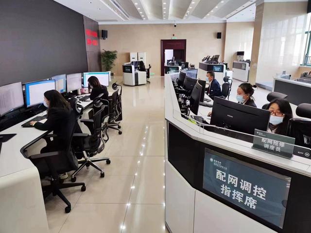 國網(wǎng)武漢供電公司保供不缺失、服務(wù)不打烊