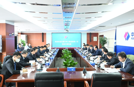 中國電建黨委書記、董事長丁丁焰章與內(nèi)蒙古電力集團黨委書記、董事長賈振國會談