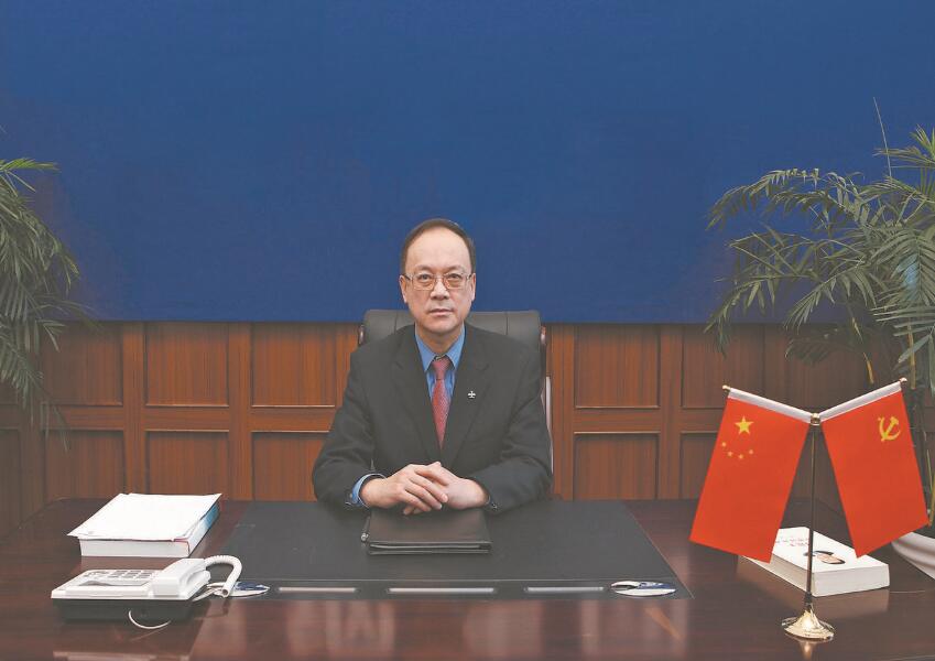 深化合作促“雙碳” 共建共享助振興——訪全國(guó)人大代表，鞍鋼集團(tuán)有限公司董事長(zhǎng)、黨委書(shū)記譚成旭