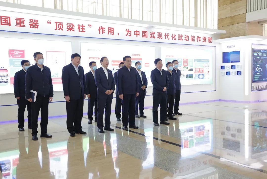 重慶市委書記袁家軍、市長胡衡華與國家電網(wǎng)董事長辛保安、總經理張智剛會談