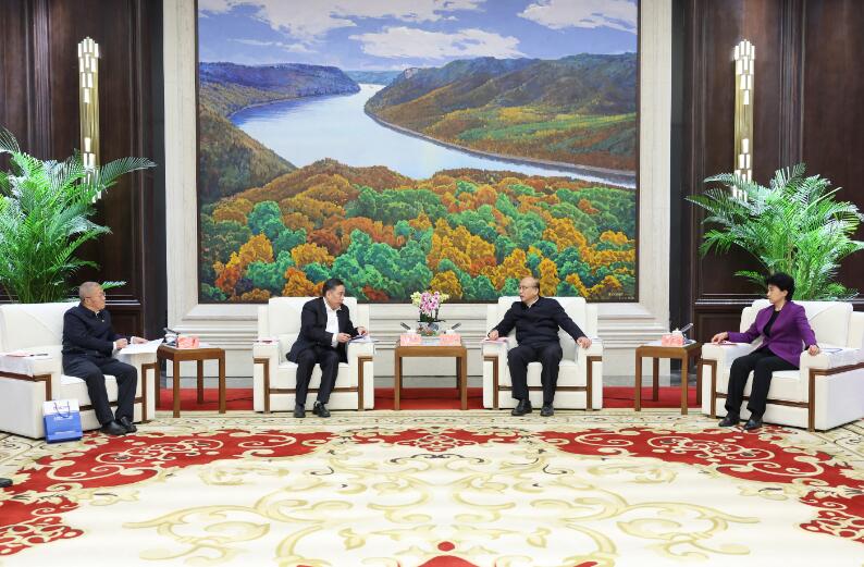 中國(guó)能建黨委書記、董事長(zhǎng)宋海良拜會(huì)黑龍江省委書記許勤、省長(zhǎng)梁惠玲