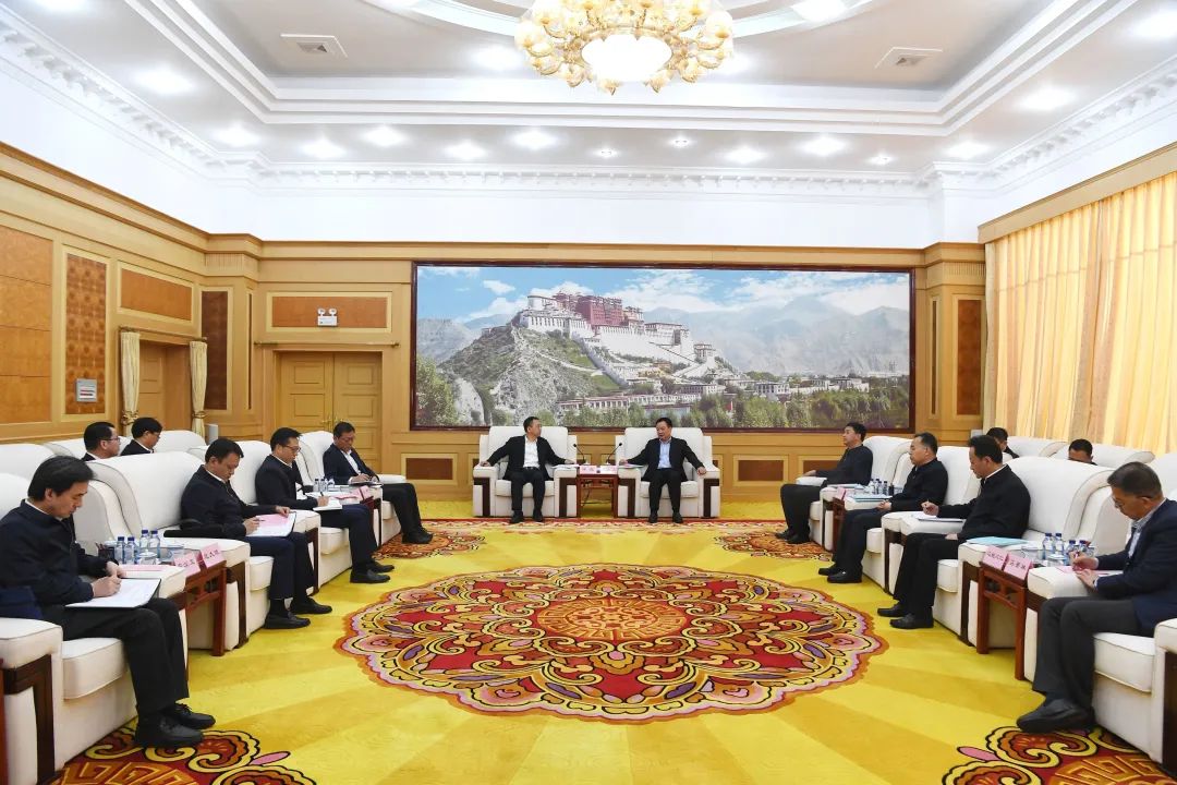大唐集團(tuán)黨組書記鄒磊拜會(huì)西藏自治區(qū)黨委書記王君正、自治區(qū)主席嚴(yán)金海