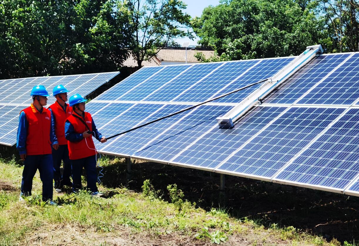 國網(wǎng)旬邑縣供電公司光伏助農(nóng)，數(shù)智促富，擦亮新時(shí)代鄉(xiāng)村振興“陽光路”