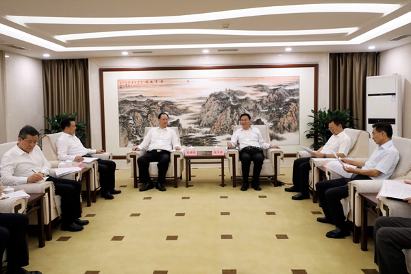 國務(wù)院國資委黨委書記、主任張玉卓會(huì)見湖南省委副書記、省長(zhǎng)毛偉明