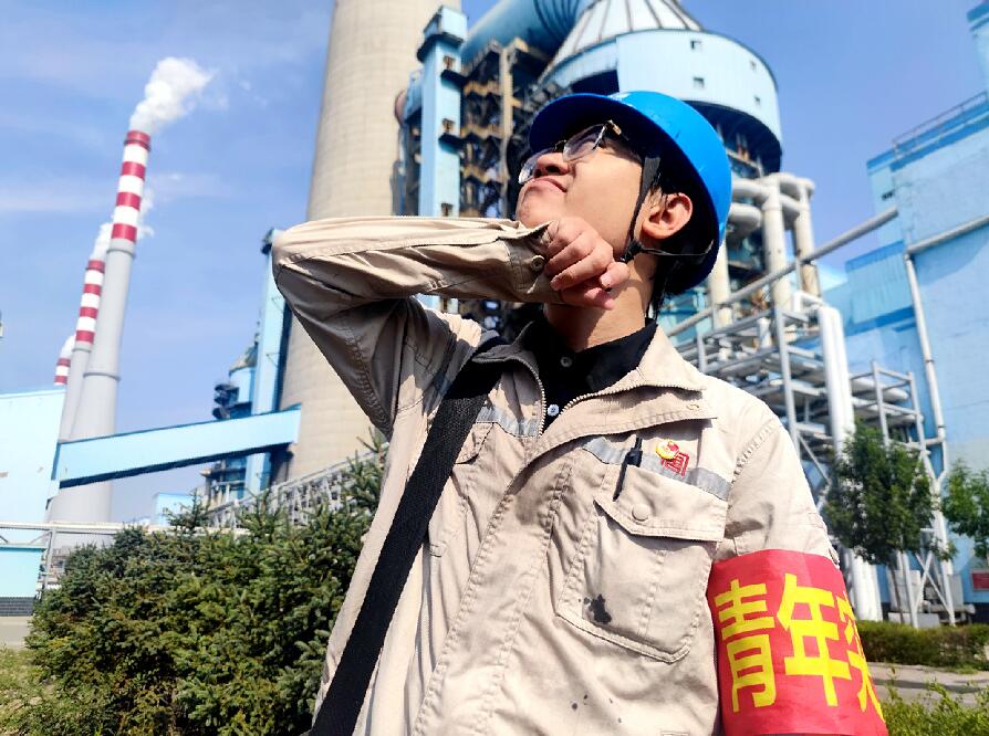 大唐環(huán)境特許經(jīng)營(yíng)分公司： “青”力守護(hù)碧水藍(lán)天，迎峰度夏 “暑”你最美