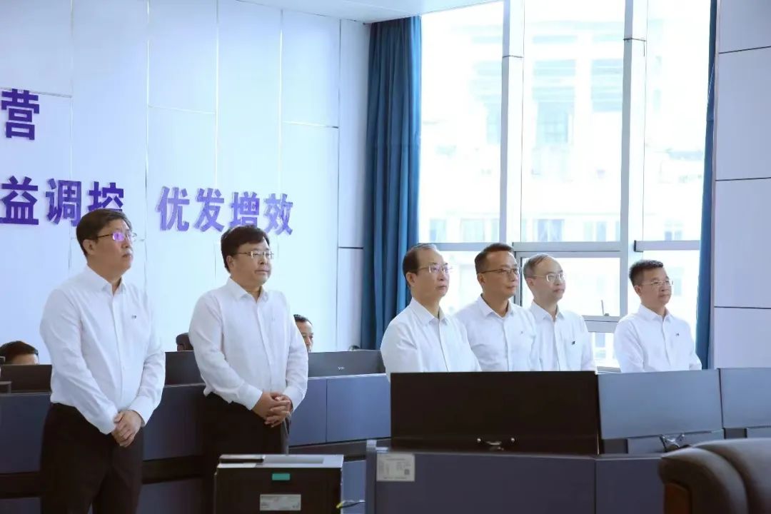 華電黨組書記、董事長江毅赴貴州區(qū)域開展領(lǐng)題調(diào)研 督導(dǎo)能源保供工作