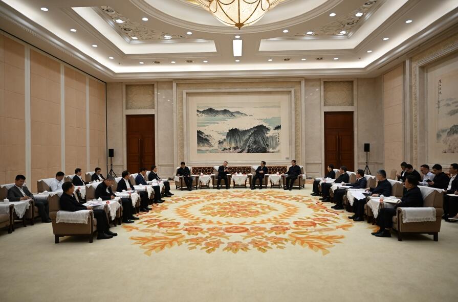 三峽集團董事長、黨組書雷鳴山拜會江蘇省委書記信長星、 省長許昆林