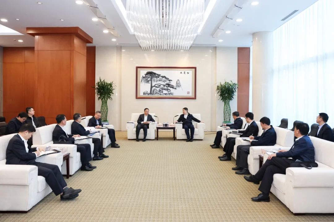 華能集團(tuán)黨組書記、董事長(zhǎng)溫樞剛會(huì)見中國(guó)鐵建黨委書記、董事長(zhǎng)汪建平