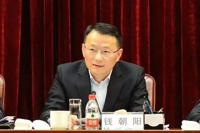 錢朝陽任中國南方電網(wǎng)有限責任公司董事總經(jīng)理、黨組副書記