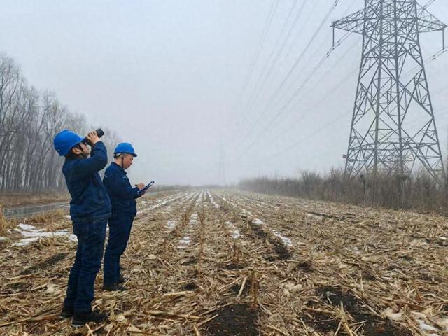 國網(wǎng)長春供電公司嚴陣以待，迎戰(zhàn)寒潮降溫天氣