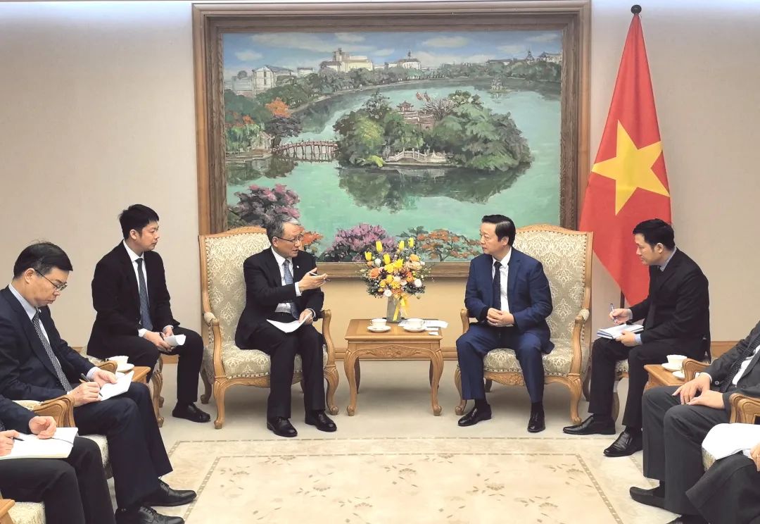 中國(guó)電建黨委副書記、總經(jīng)理王斌拜會(huì)越南副總理陳紅河
