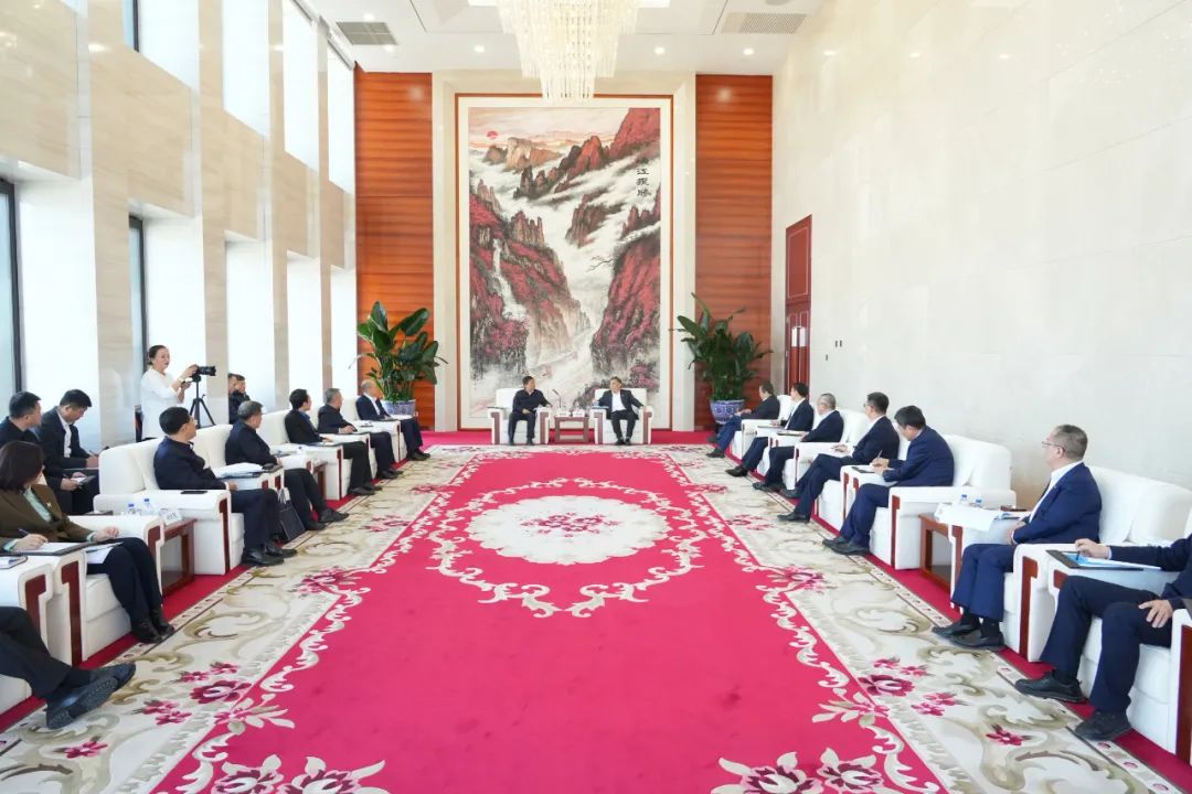 中國能建黨委書記、董事長宋海良與吉林省副省長李國強會談