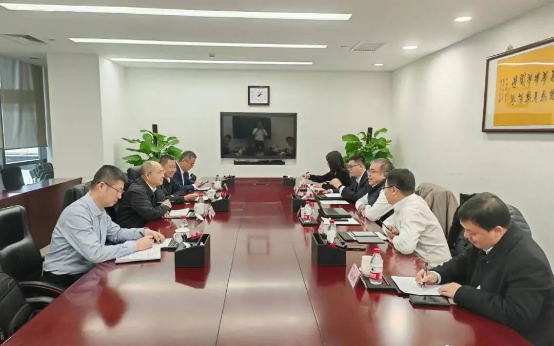 圍繞海上風(fēng)電相關(guān)項目，華電遼寧與中國中車集團會談！