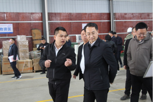 工業(yè)強(qiáng)縣，企業(yè)擔(dān)當(dāng)，縣領(lǐng)導(dǎo)調(diào)研考察江西宏駿