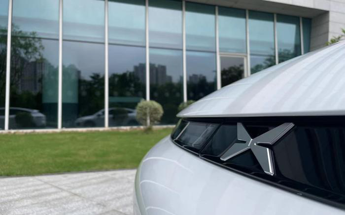 小鵬汽車去年凈虧損擴大至103億，4月將發(fā)全新品牌