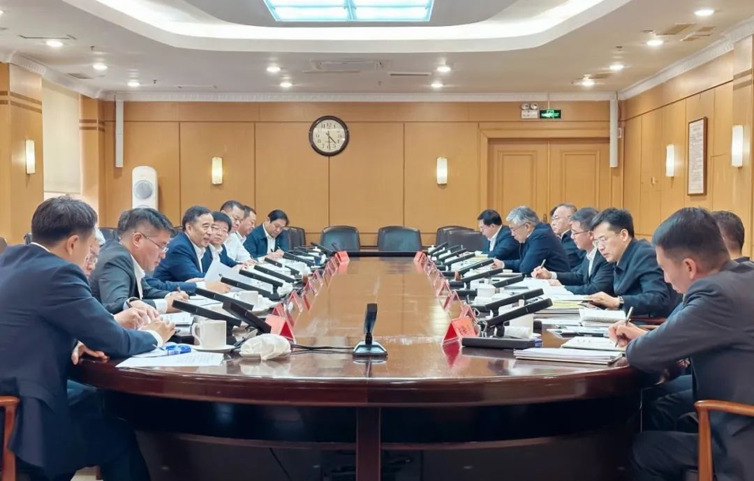 中國(guó)能建黨委書記、董事長(zhǎng)宋海良與遼寧省委常委、大連市委書記熊茂平會(huì)談