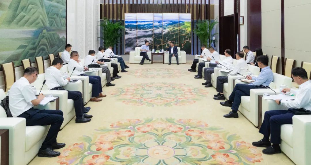 國(guó)家電投黨組書記、董事長(zhǎng)劉明勝會(huì)見上海電氣黨委書記、董事長(zhǎng)吳磊