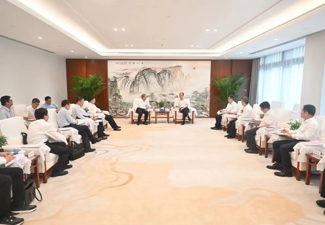 中國(guó)電建黨委書(shū)記、董事長(zhǎng)丁焰章會(huì)見(jiàn)南瑞集團(tuán)董事長(zhǎng)、黨委書(shū)記山社武