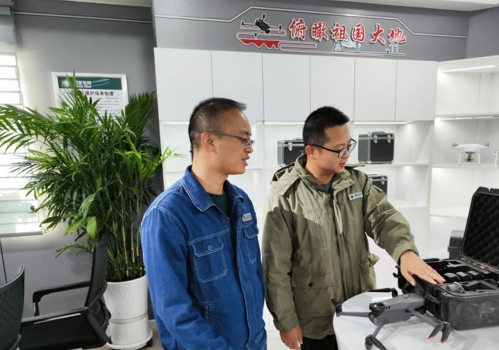 張著峰：從鄂城到肅北，電力幫扶路不停