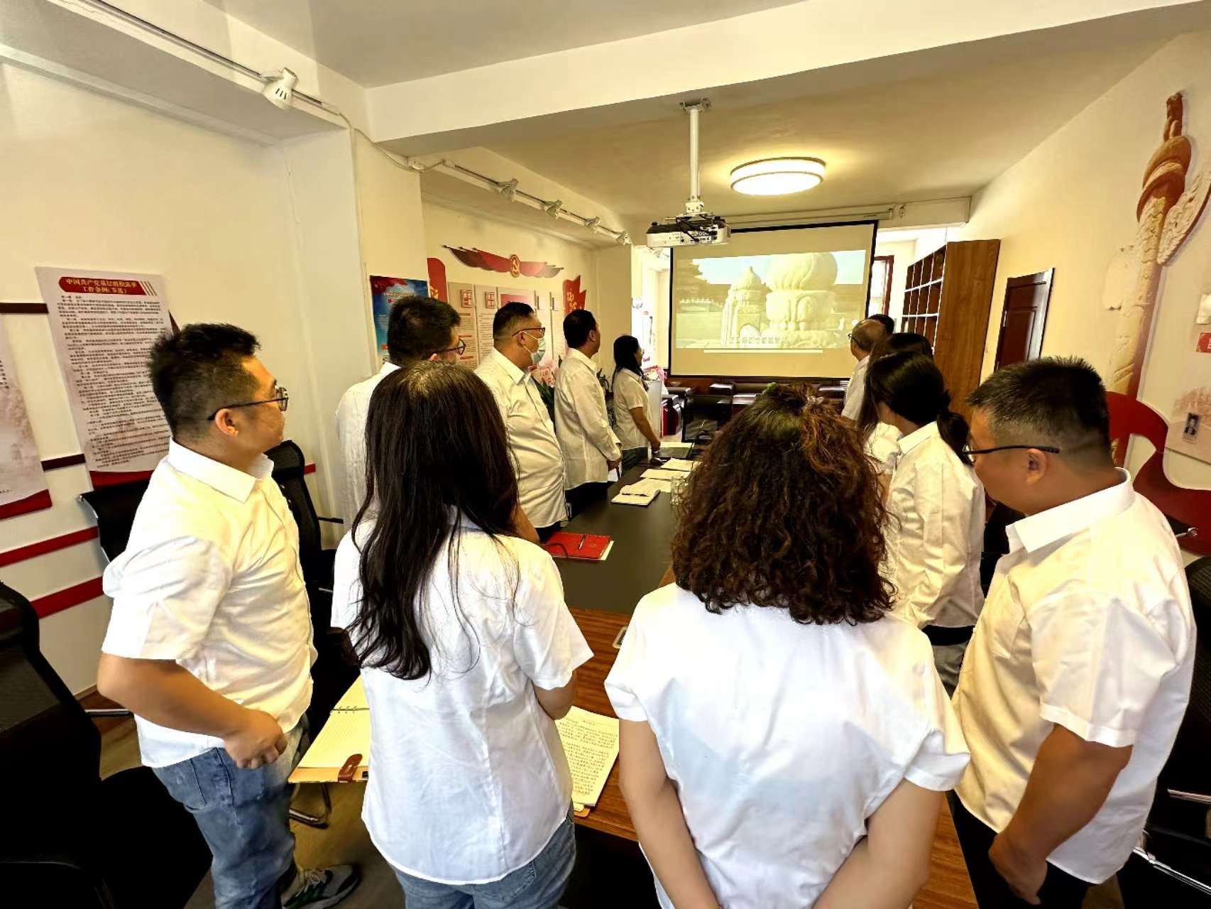 內(nèi)蒙古烏海海金電力勘測(cè)設(shè)計(jì)有限責(zé)任公司黨支部開(kāi)展“銘記歷史 砥礪前行”主題黨日活動(dòng)