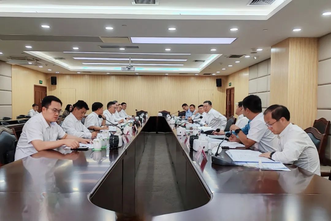 國(guó)家能源集團(tuán)廣西公司黨委書記、董事長(zhǎng)李富軍拜會(huì)柳州市委副書記、市長(zhǎng)張壯