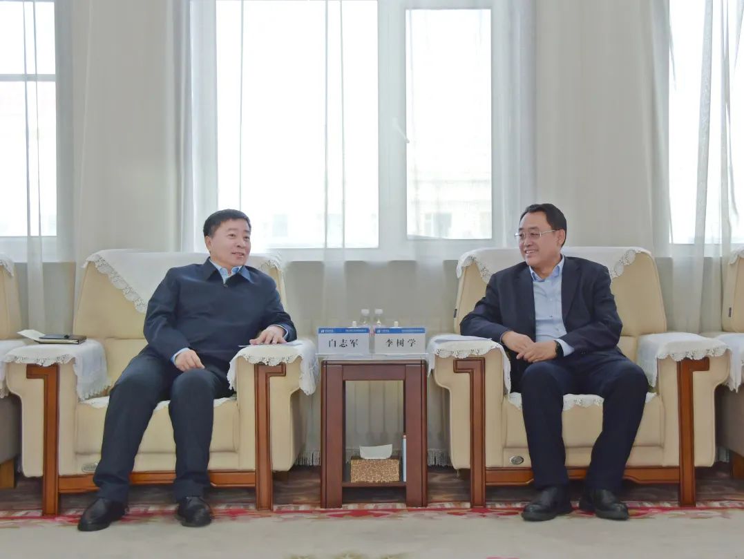 華能蒙東公司總經(jīng)理、黨委副書記李樹學會見扎蘭屯市委書記白志軍