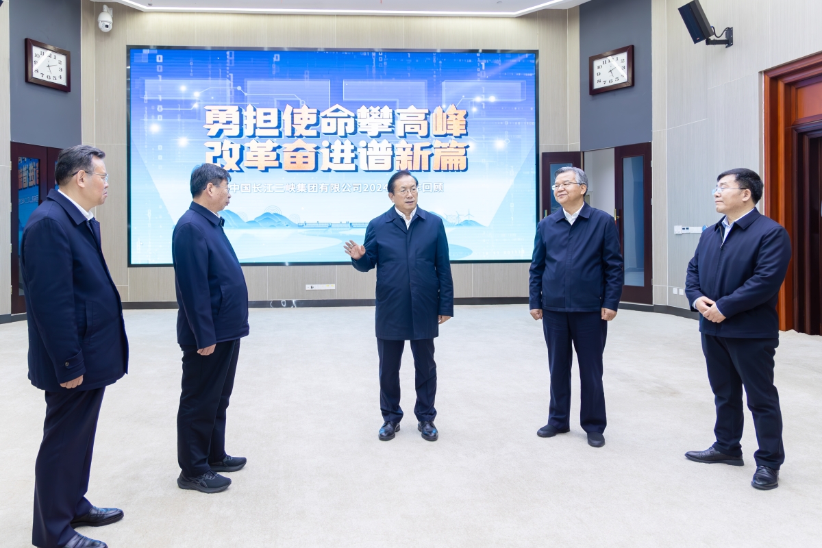  湖北省委書記王忠林、省長李殿勛走訪慰問三峽集團(tuán)