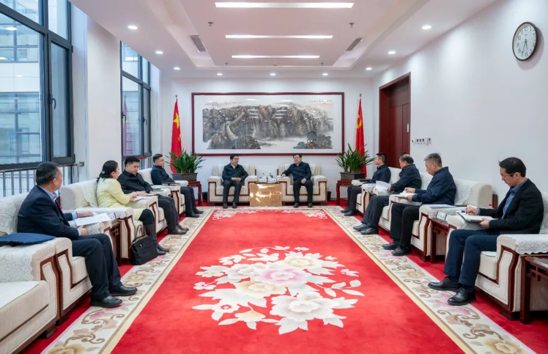 內(nèi)蒙古電力集團與包頭市委、市政府交流座談