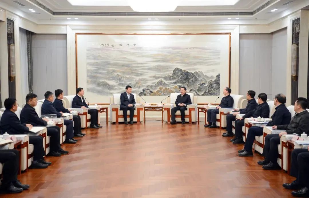 大唐集團黨組書記呂軍、總經(jīng)理張傳江拜會遼寧省委書記郝鵬、省長李樂成