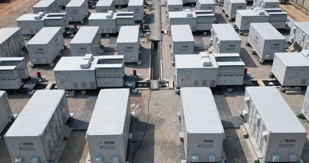 西南地區(qū)首座大規(guī)?；旌闲蛢?chǔ)能電站投運(yùn)!